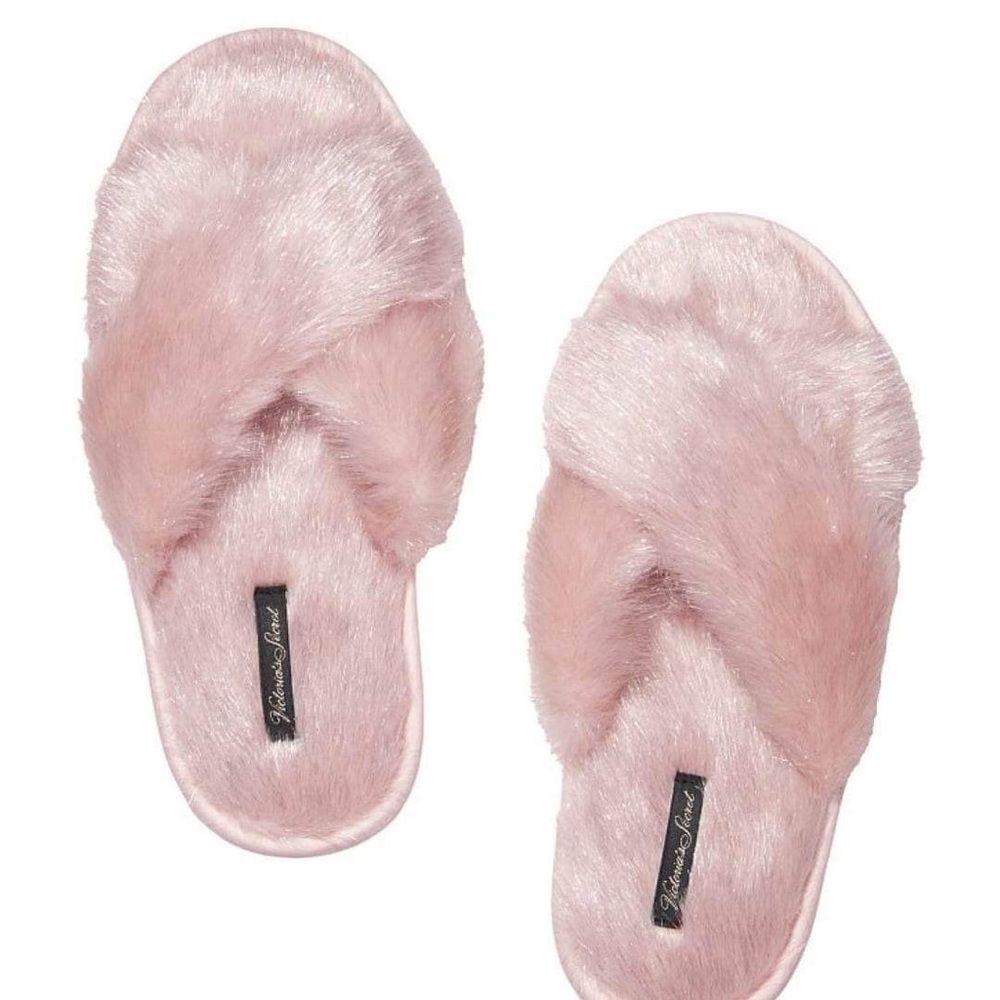 Victoria Secret Slipper size Large NWT